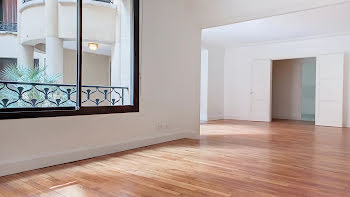 appartement à Paris 8ème (75)