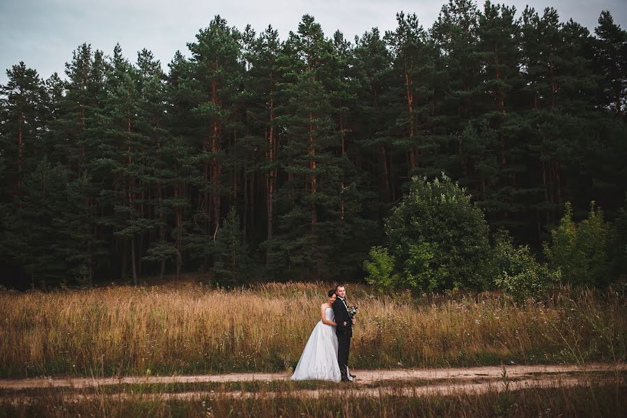 Fotógrafo de bodas Sergey Ustinkin (ustsinkikn). Foto del 26 de noviembre 2014