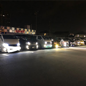 ハイエースバン