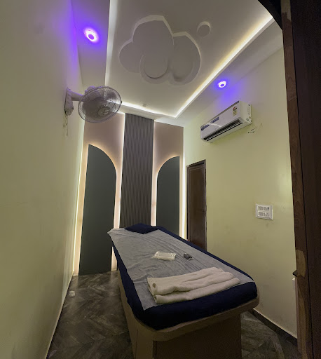 Spa Vibes — business photo 4