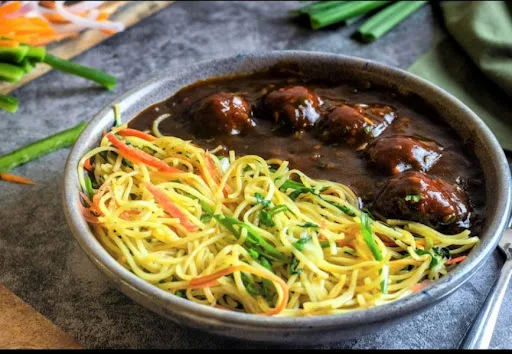 Noodle With Veg Manchurian