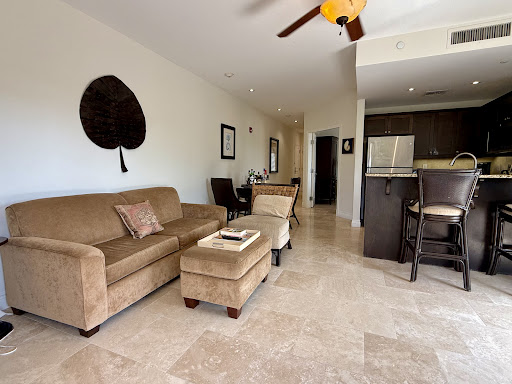 Apartment with pool 3