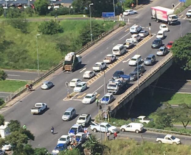 The scene of the attempted hijacking on the M13 highway in Pinetown.