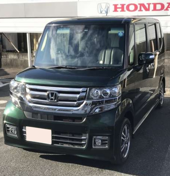 Nボックス+カスタムの左斜め前写真展・熊本・洗車・似顔絵工房ちゃら・アマビエ様に関するカスタム事例の投稿画像6枚目