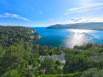 villa à Saint-Jean-Cap-Ferrat (06)