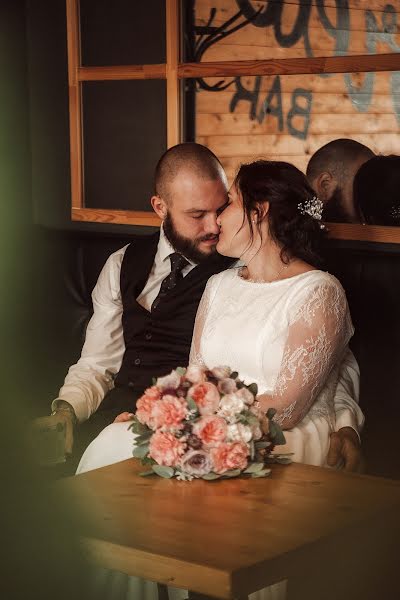 Wedding photographer Alena Polozhenceva (nimta). Photo of 17 August 2018