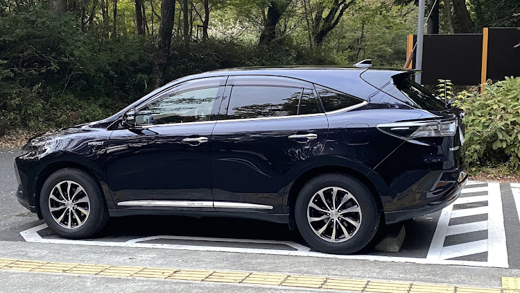 Tさんさんが投稿したハリアーハイブリッド・65ハリアー・ハリアー・ハリアー60・ハリアー60前期に関するカスタム事例の投稿画像2枚目