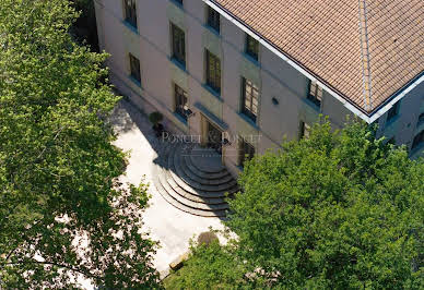 Maison avec piscine et jardin 16