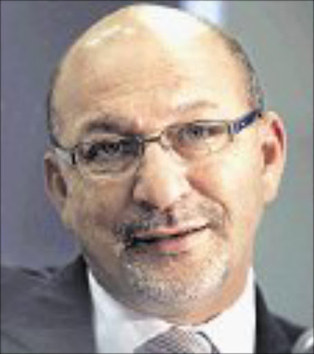 TAX RELIEF: Finance Minister Trevor Manuel. © Unknown. BD Weekender. 14 April 2007, pg 6. Hero-rated