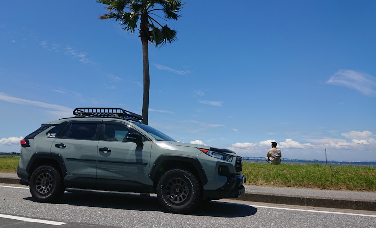 RAV4のアーバンカーキ・千葉フォルニア・千葉観光・連休の過ごし方に関するカスタム事例の投稿画像4枚目