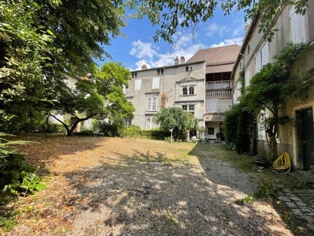 Vente maison 16 pièces 589 m² à Pont-a-mousson (54700), 395 000 €