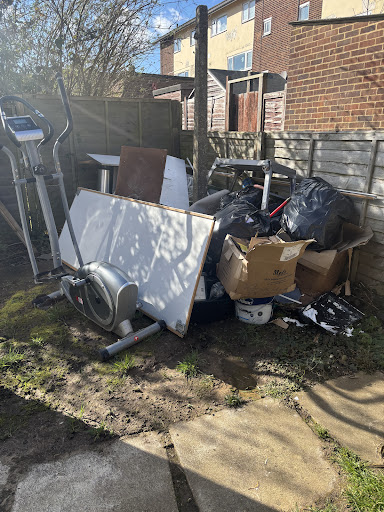 Old house content
Hemel Hempstead heart