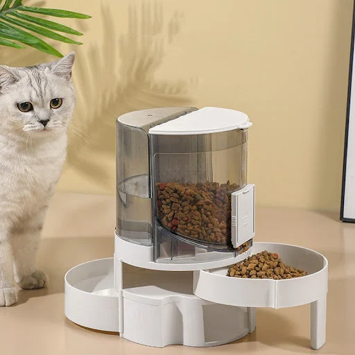 Cat and dog automatic feeder dry and wet separation double-layer stowable anti-tipping, multi-functional feeding and dri