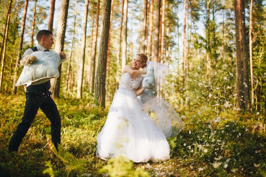 Wedding photographer Anna Kuzmina (xrustja6ka). Photo of 10 November 2019