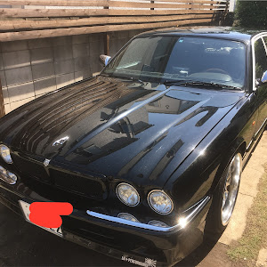 XJR