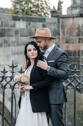 Fotógrafo de casamento Anastasiya Sviridenko (fotosviridenko). Foto de 3 de novembro 2019