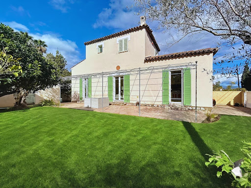 Villa 1