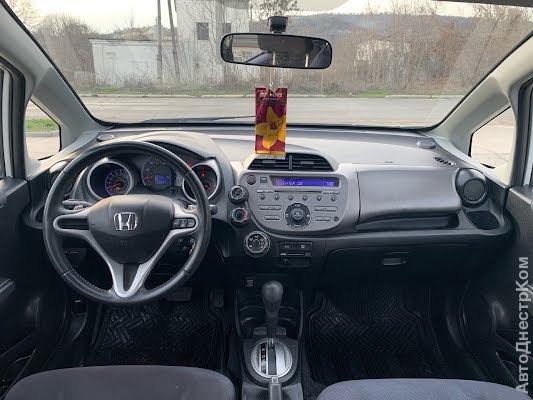 продам авто Honda FIT Fit фото 4