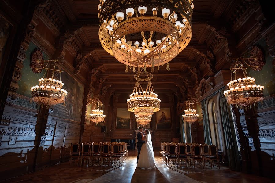 Fotógrafo de casamento Svetlana Carkova (tsarkovy). Foto de 14 de junho 2016