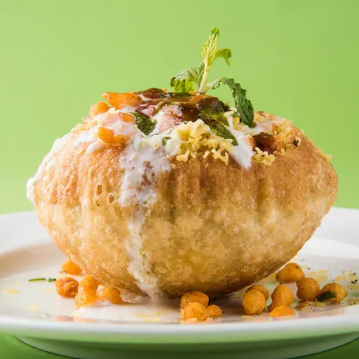 Kachori Aloo