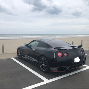 NISSAN GT-R R35