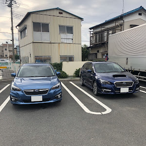 レヴォーグ