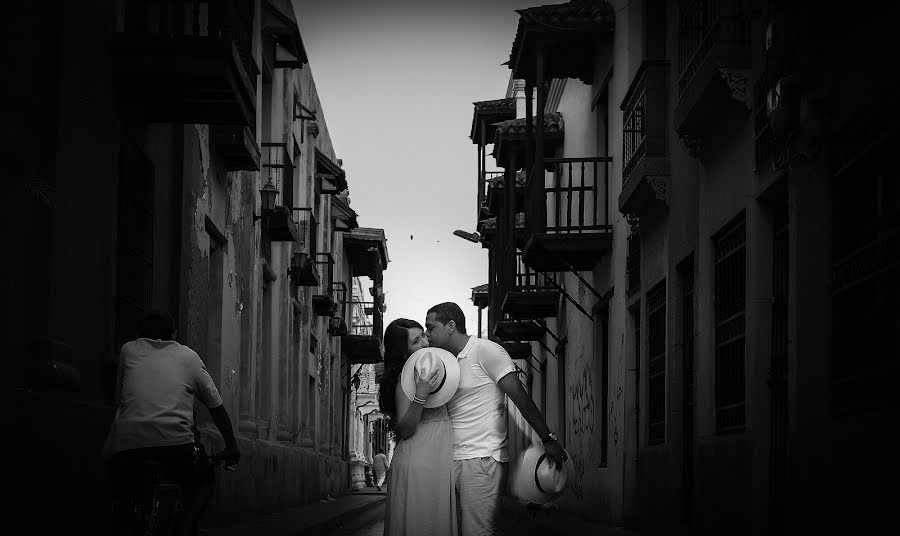 Vestuvių fotografas Jasir Andres Caicedo Vasquez (jasirandresca). Nuotrauka 2015 lapkričio 18
