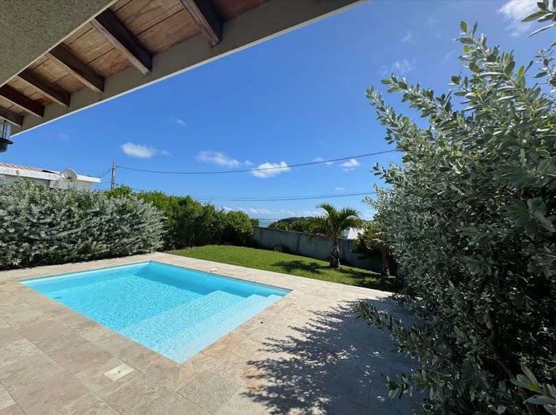 Location  villa 8 pièces 192 m² à Le francois (97240), 2 929 €