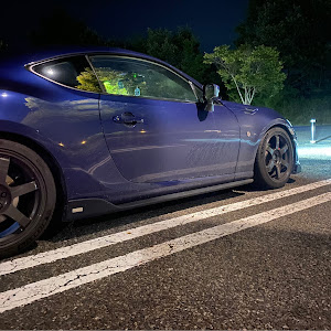 86 ZN6