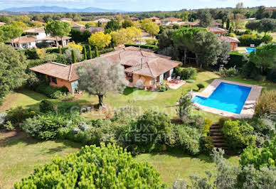 Villa with garden and terrace 16