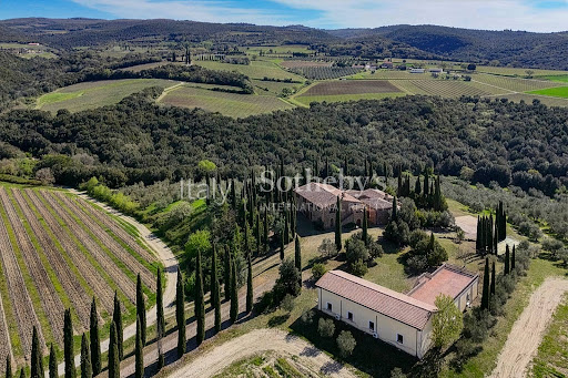 Farmhouse 3