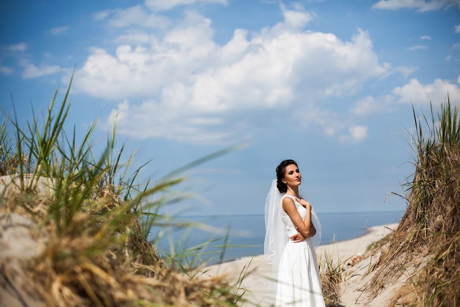 Fotógrafo de casamento Natalya Konshina (nataljak). Foto de 15 de março 2015