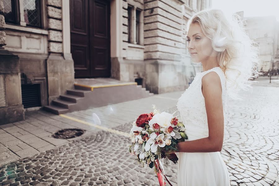 Wedding photographer Denis Polulyakh (poluliakh). Photo of 22 August 2016