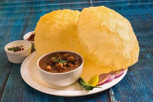 Chole Bhatura