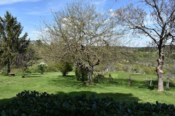 ferme à Rouffignac-Saint-Cernin-de-Reilhac (24)