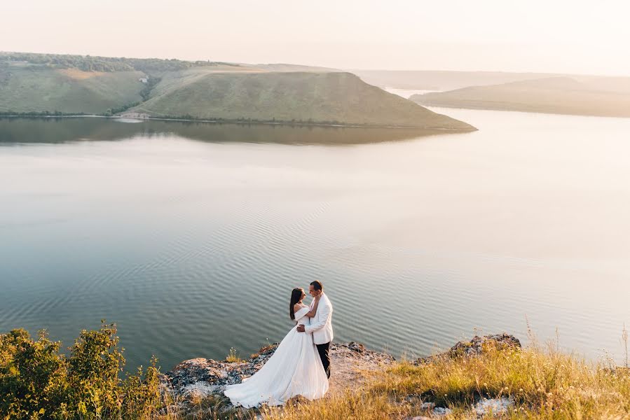 Wedding photographer Yana Drozd (drozdphoto). Photo of 21 January 2020