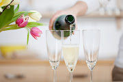 It's best to serve non-vintage bubbly in champagne flutes, whereas vintage sips should be served in white wine glasses. 