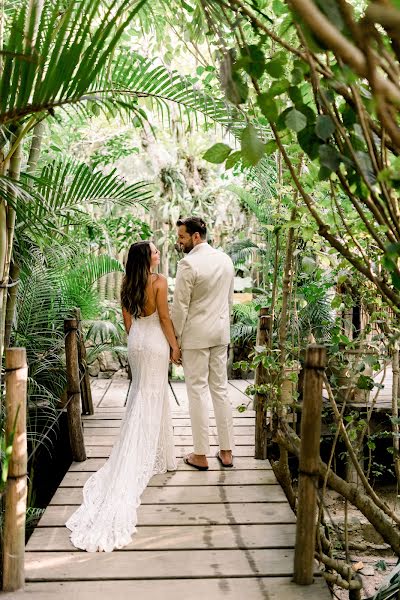 Fotografo di matrimoni Adan Rebolledo (adanrebolledo). Foto del 30 novembre 2022