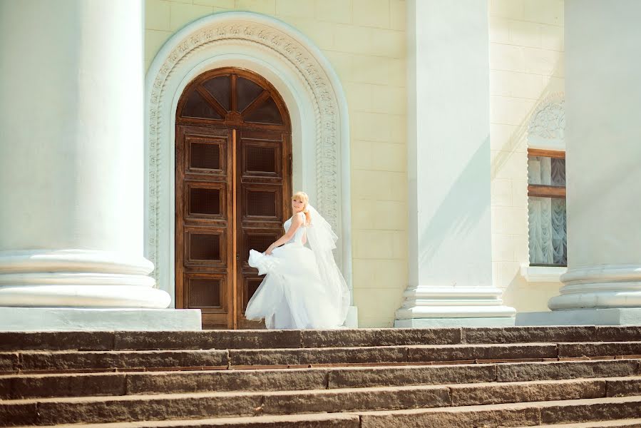 Wedding photographer Liliya Simonova (lilisimo). Photo of 26 July 2015