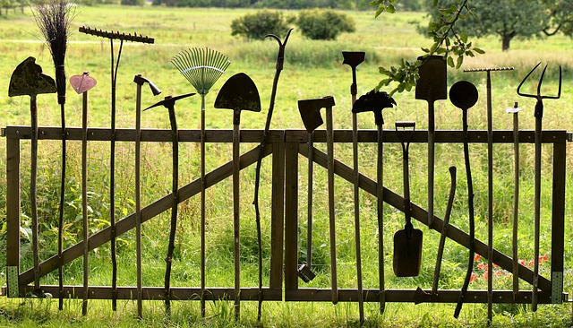 garden tools, old, second hand