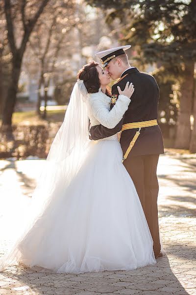 Wedding photographer Alena Barinova (aleonabarinova). Photo of 4 February 2016