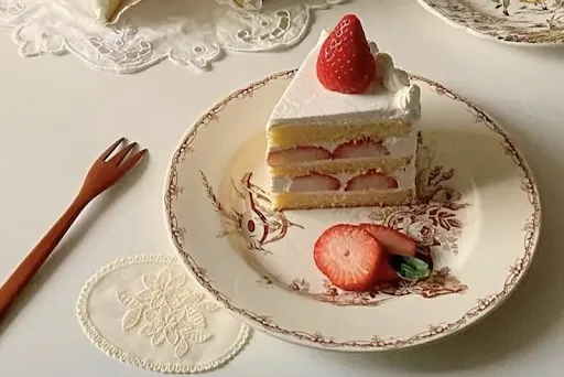 Strawberry Pastry