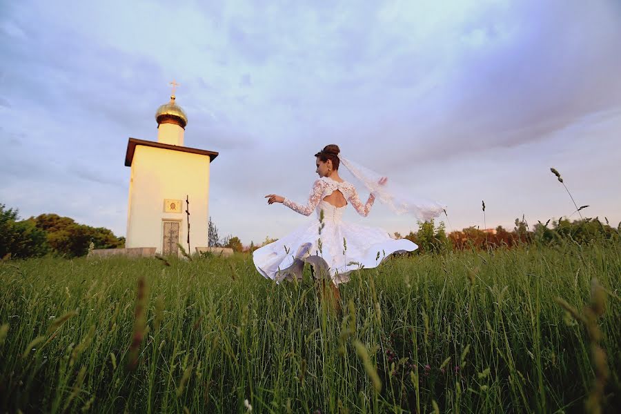 Vestuvių fotografas Viktoriya Ryndina (ryndinavika). Nuotrauka 2015 balandžio 21