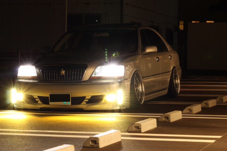 ひちちしお・みさんが投稿した過去の愛車紹介・17マジェスタ・エアサス・BBS LM・元愛車に関するカスタム事例の投稿画像1枚目