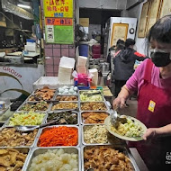 山吻泉餐廳