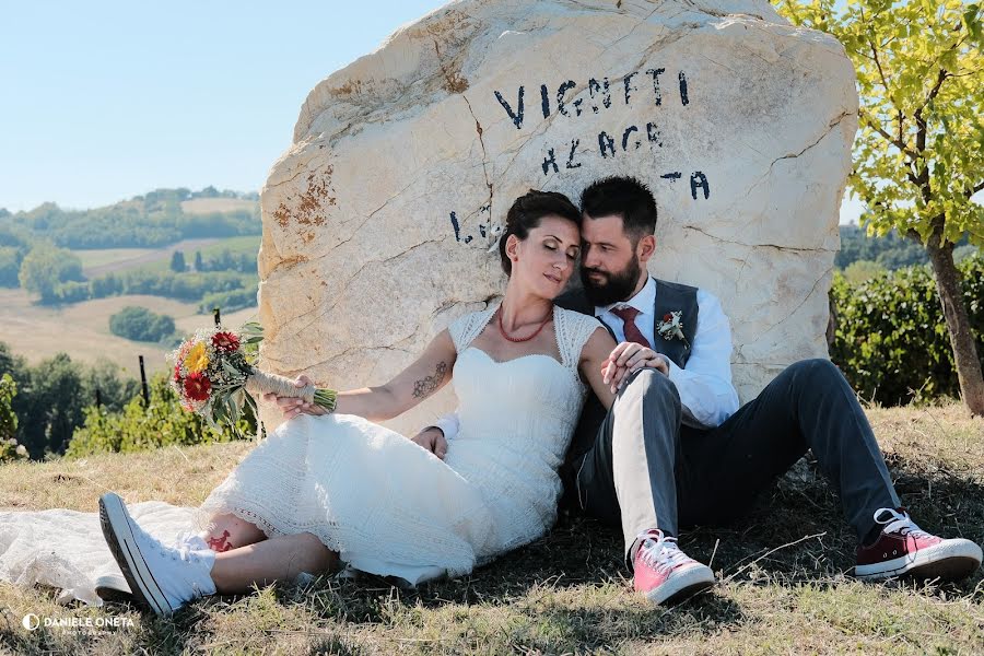 Fotógrafo de casamento Daniele Oneta (danieleoneta). Foto de 14 de fevereiro 2019