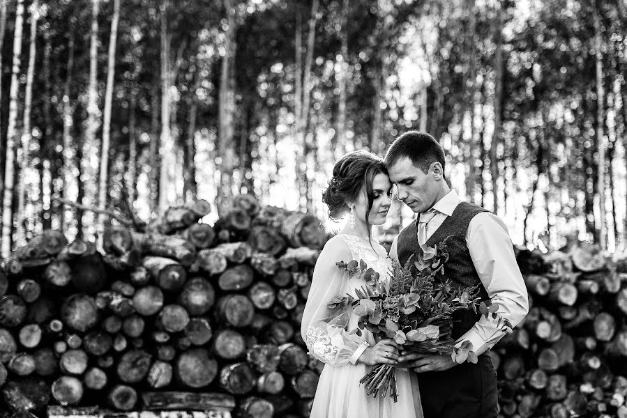 Fotógrafo de casamento Dmitriy Bodalev (fotobod). Foto de 6 de fevereiro 2019