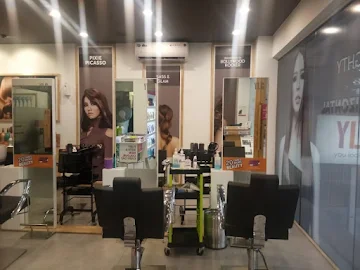 YLG Salon photo 