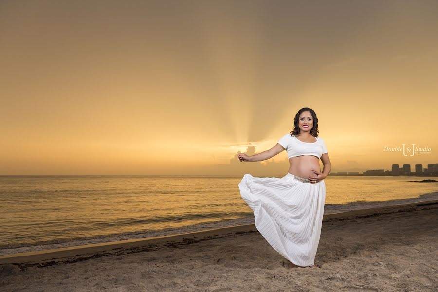 Fotografo di matrimoni Israel Guevara (israelguevara). Foto del 17 luglio 2016