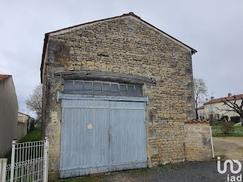 maison à La Vergne (17)